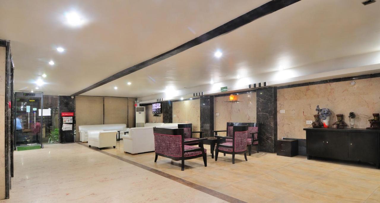 The Bonlon Inn-Near Blk Hospital Delhi  Luaran gambar