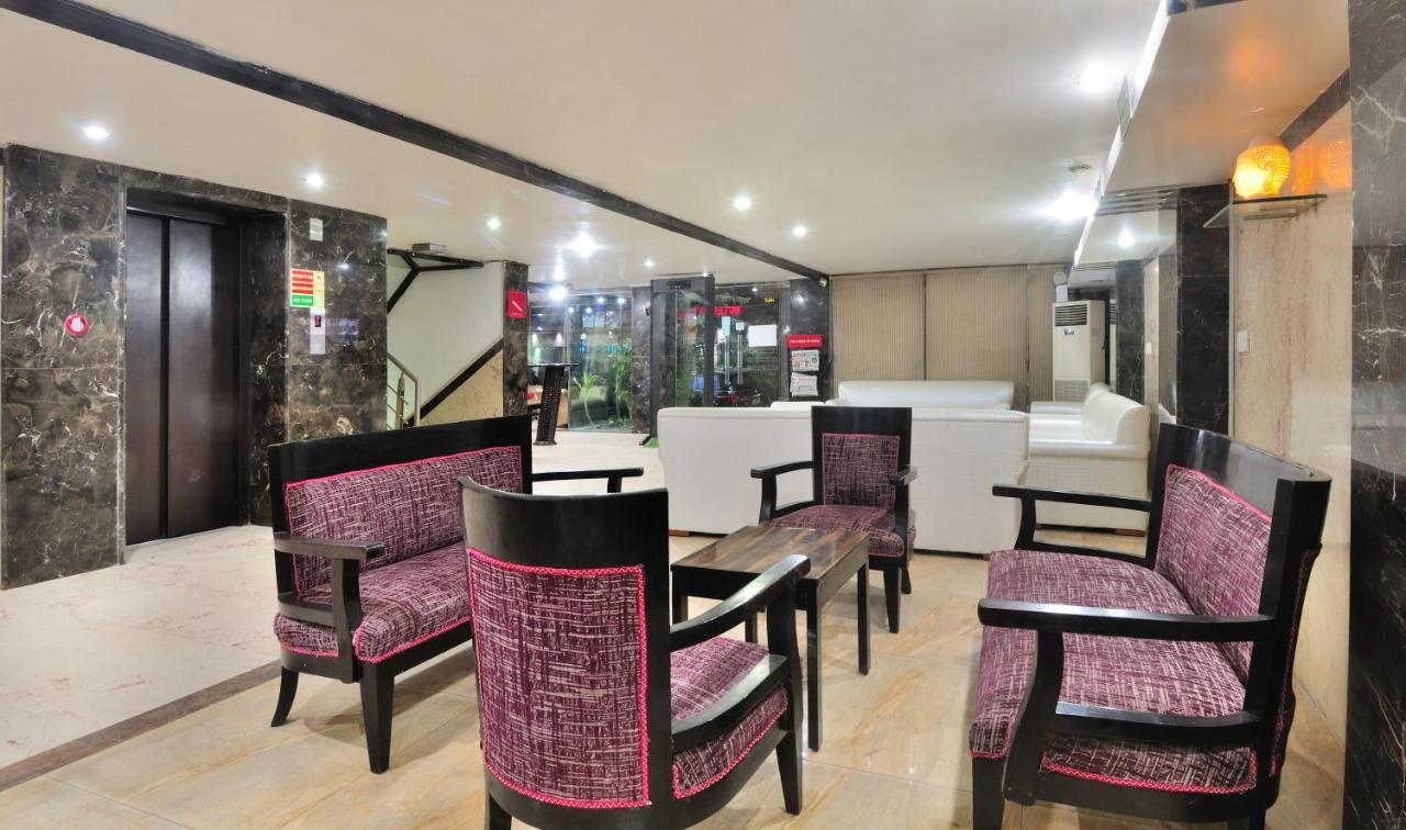 The Bonlon Inn-Near Blk Hospital Delhi  Luaran gambar