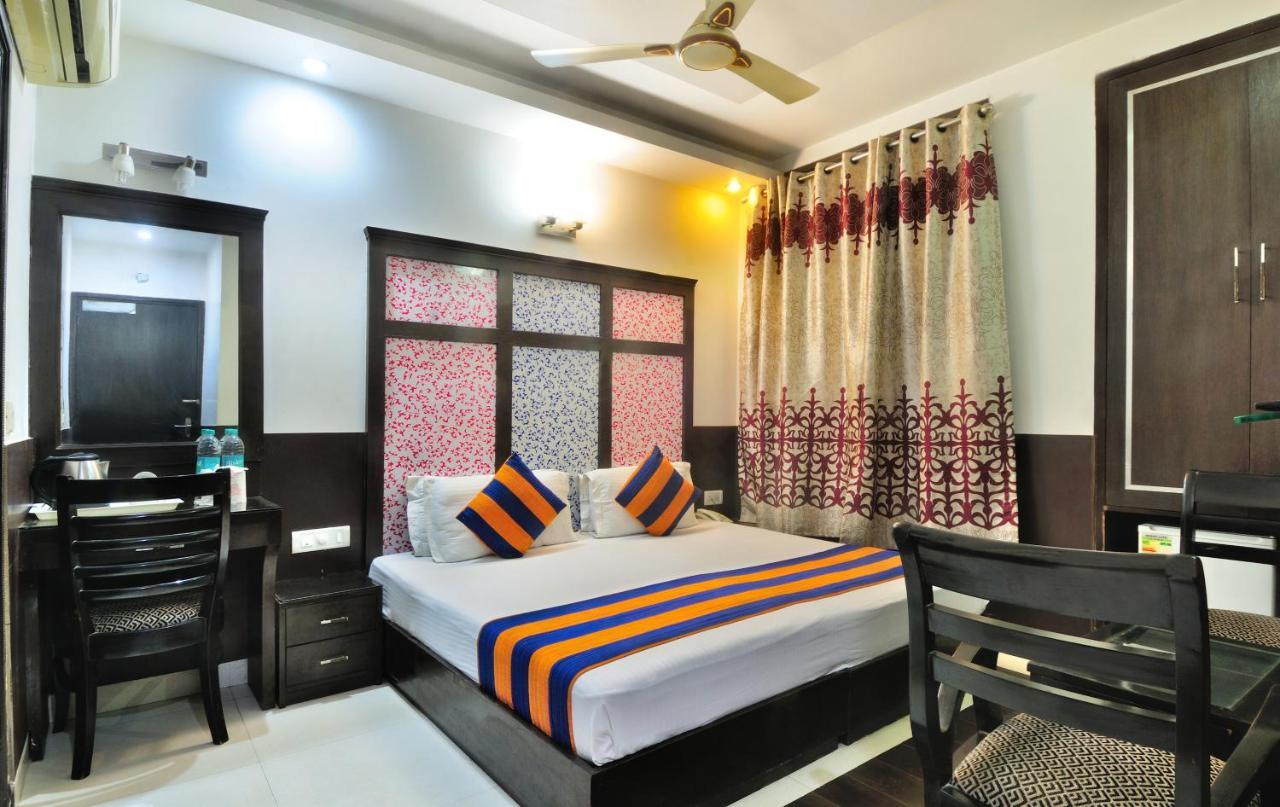 The Bonlon Inn-Near Blk Hospital Delhi  Luaran gambar